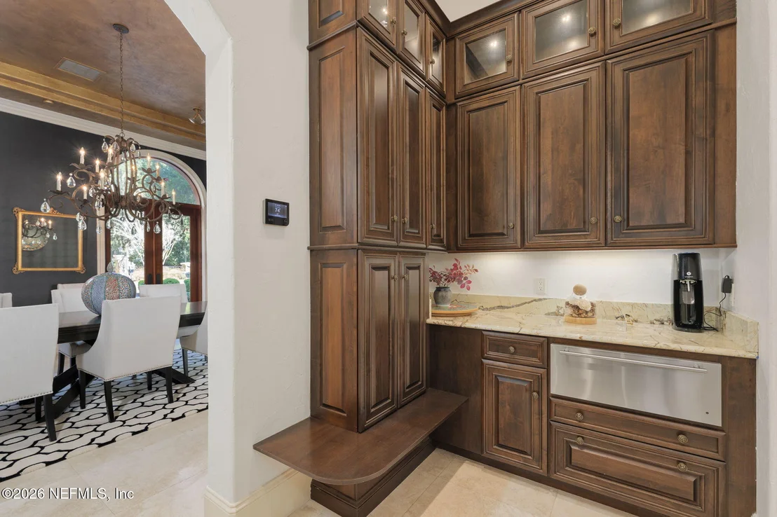 Photo of 24733 HARBOUR VIEW Drive