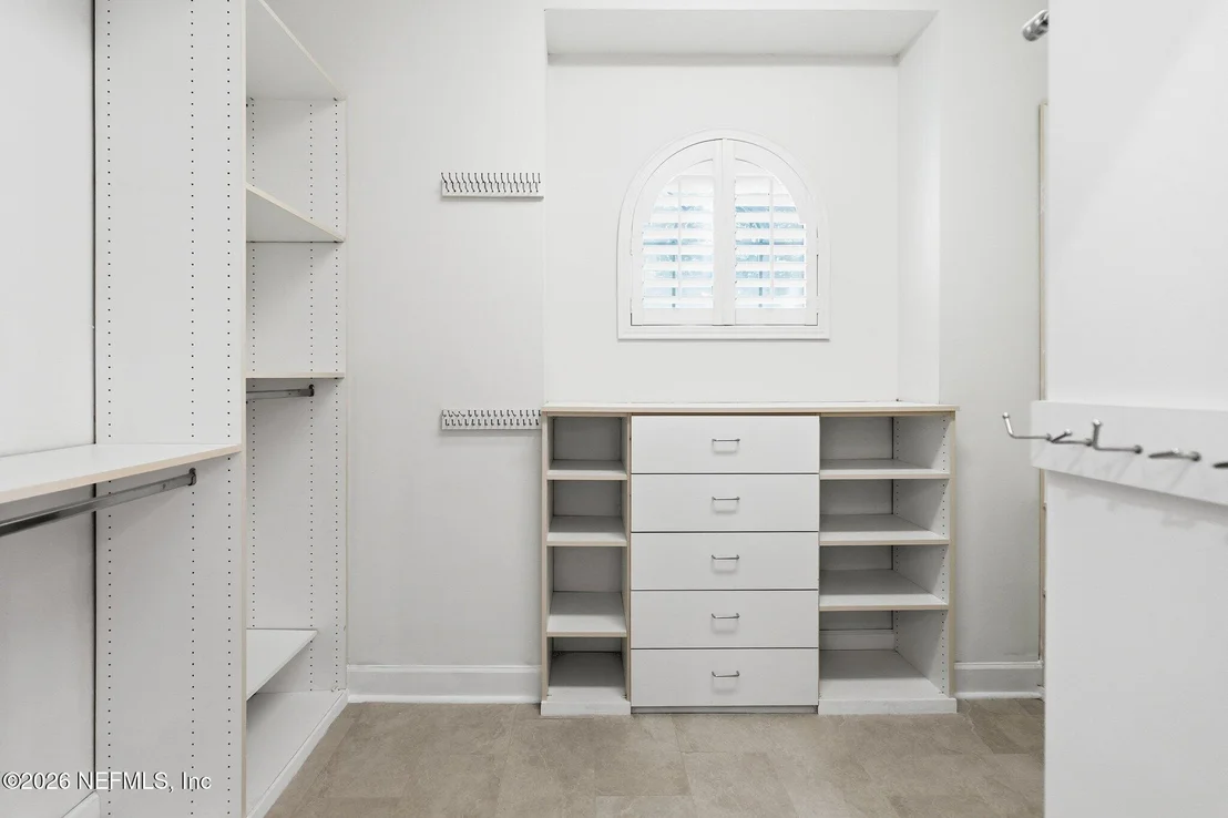 Photo of 215 PARKSIDE Drive