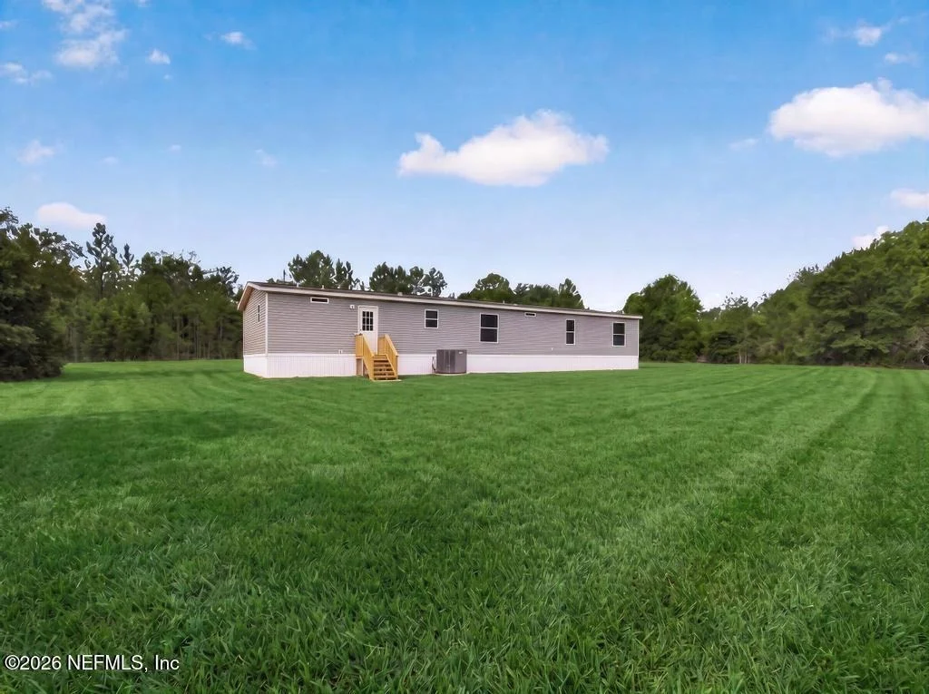 Photo of 28122 TRINITY Lane