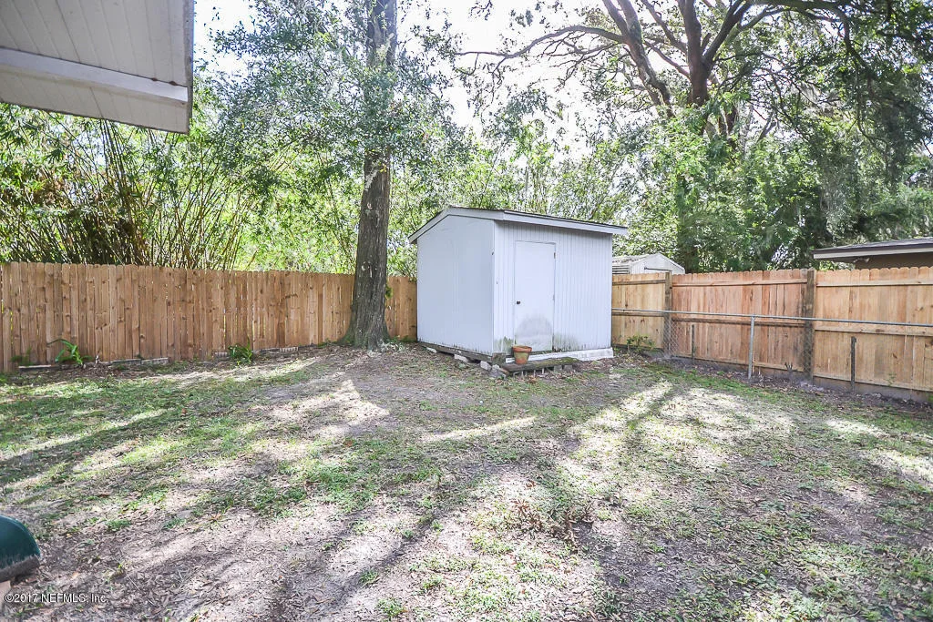 Photo of 341 SILVERSMITH Lane
