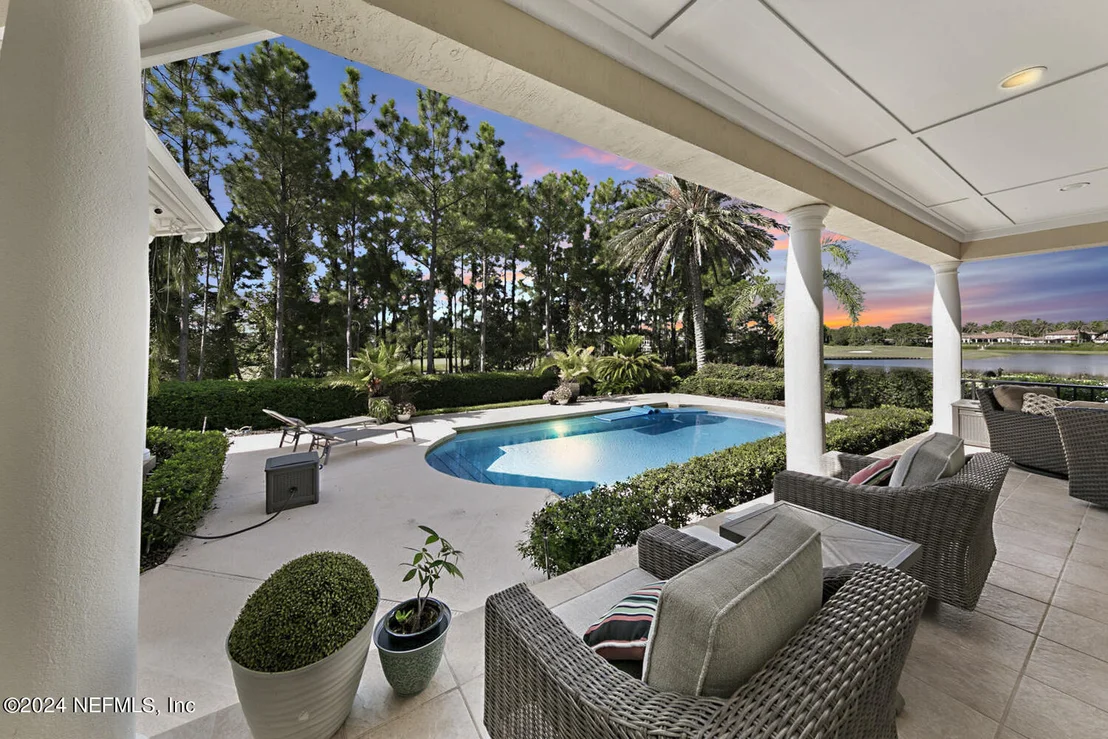 Photo of 752 PROMENADE POINTE Drive