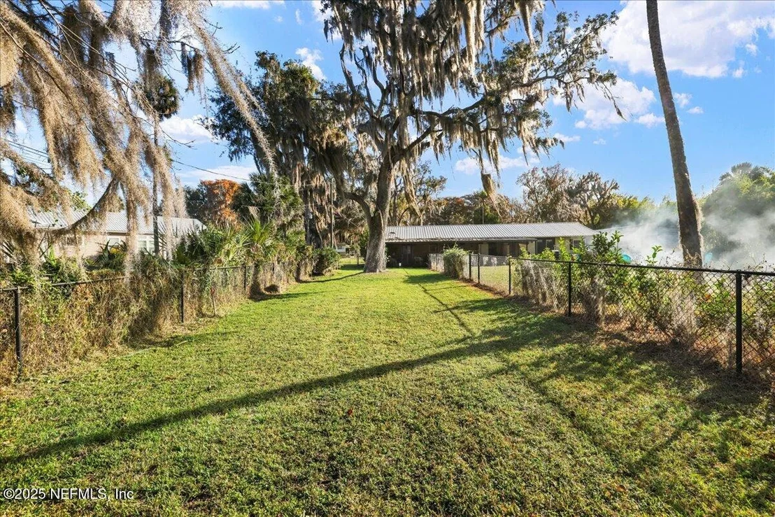 Photo of 188 PALM Drive