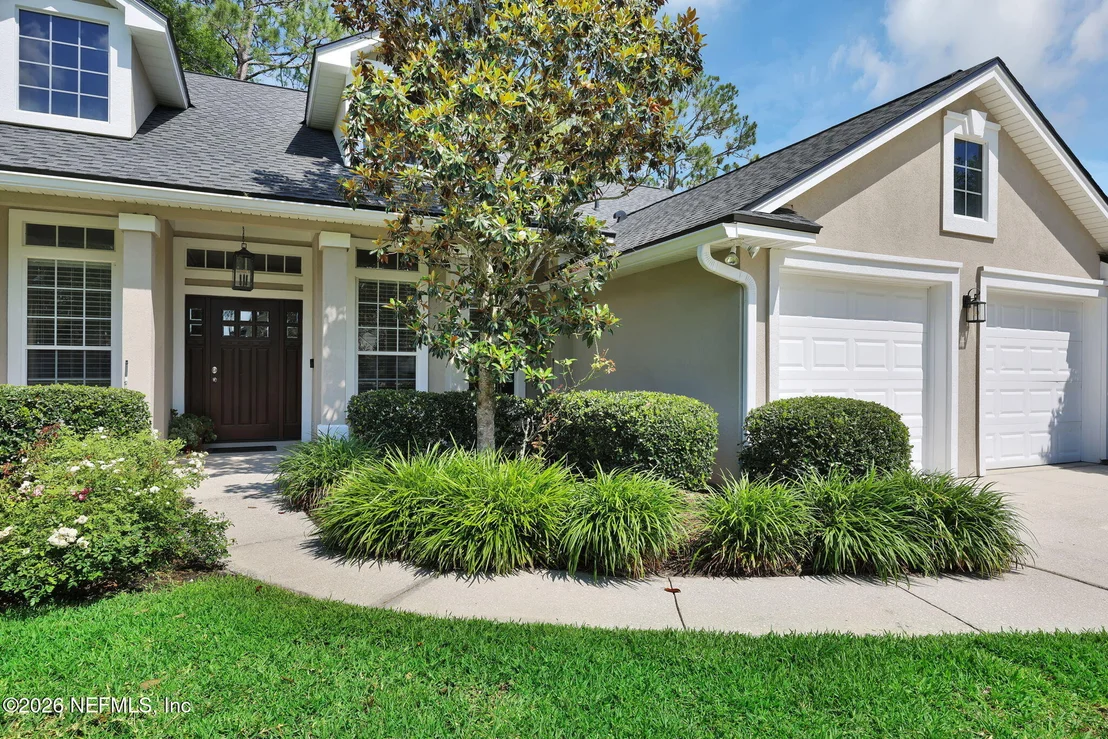 Photo of 2290 EAGLE HARBOR Parkway