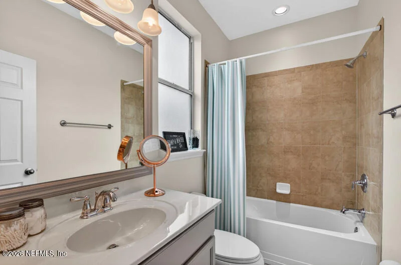 Photo of 123 FRONTERA Drive