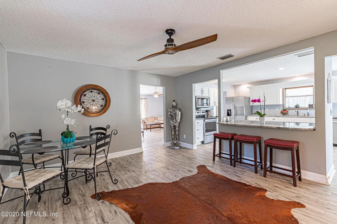 Photo of 4147 SAUNDERS Drive