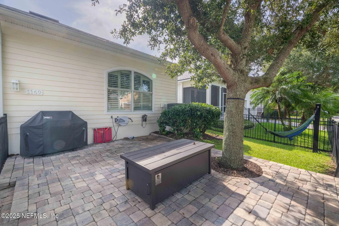 Photo of 1169 OVERDALE Road