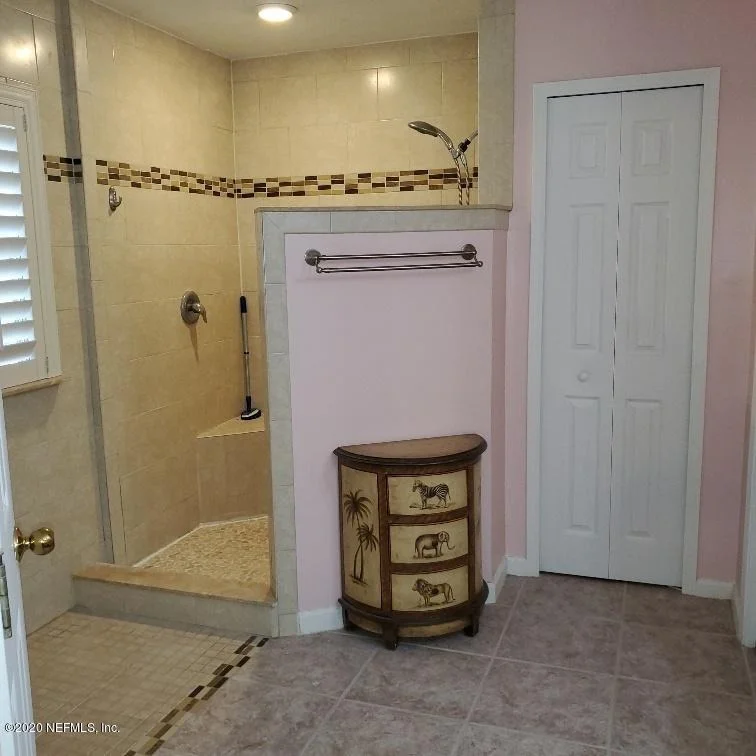 Photo of 14620 BASILHAM Lane