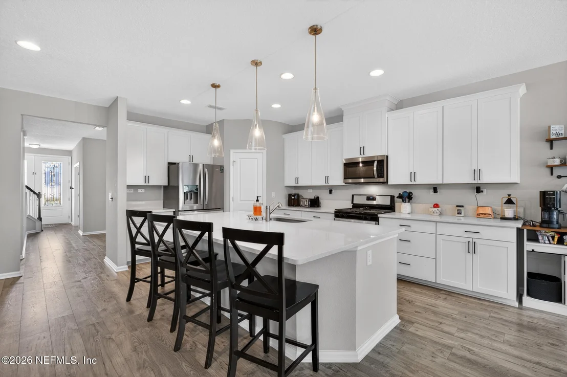 Photo of 618 IVORY PALM Road