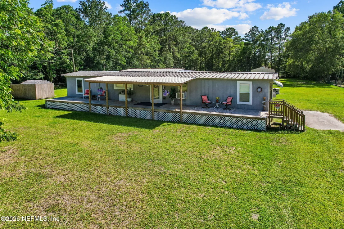 Photo of 15690 SEARS Road