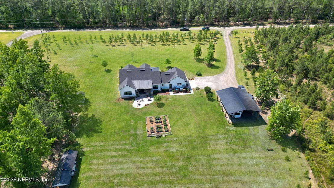 Photo of 57353 SANDY OAKS Lane