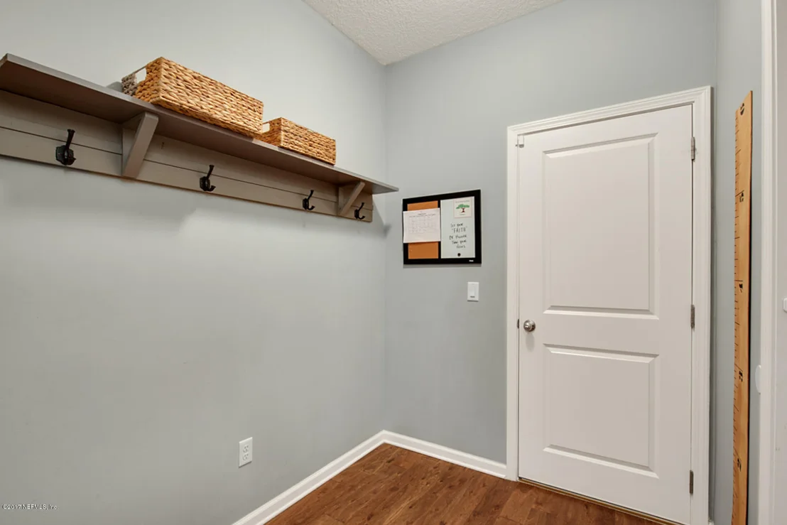 Photo of 228 ELLSWORTH Circle