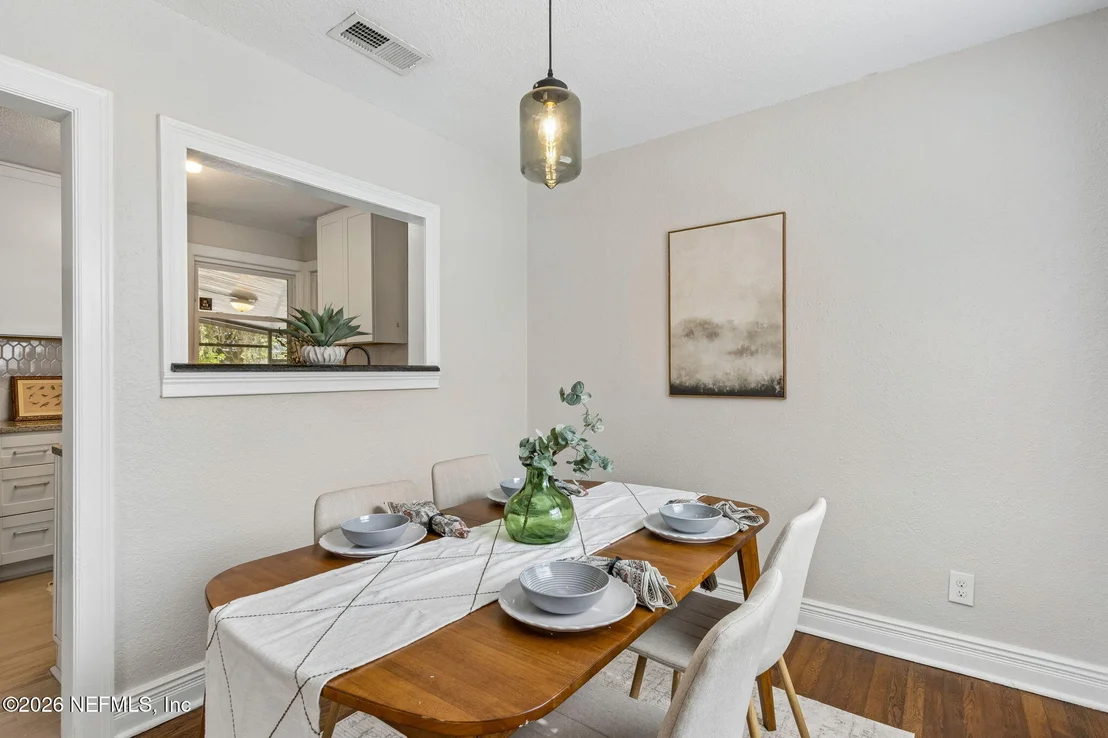Photo of 2246 REDFERN Road