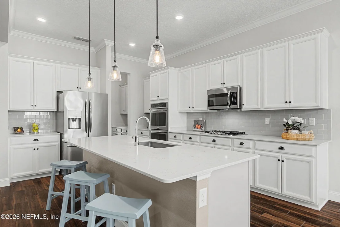 Photo of 316 RENWICK Parkway