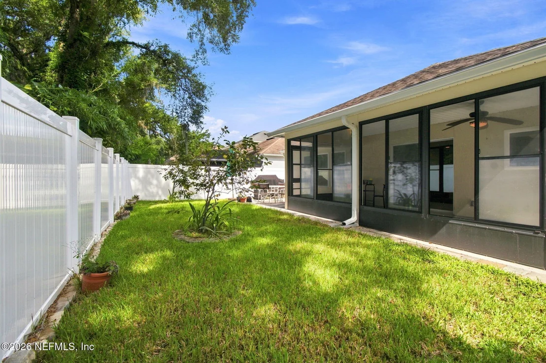 Photo of 9592 ABBY GLEN Circle
