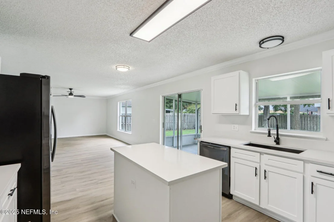 Photo of 3398 HICKORY HAMMOCK Road