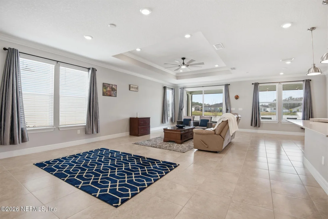 Photo of 375 BEECHNUT Circle