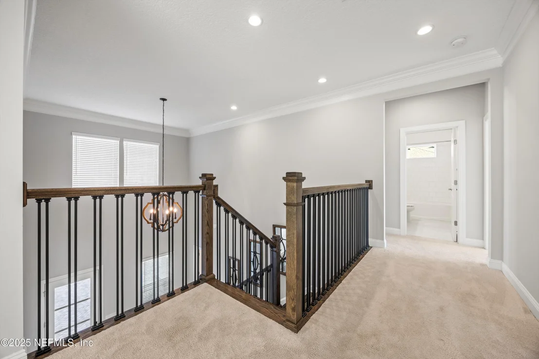 Photo of 10176 SILVERBROOK Trail