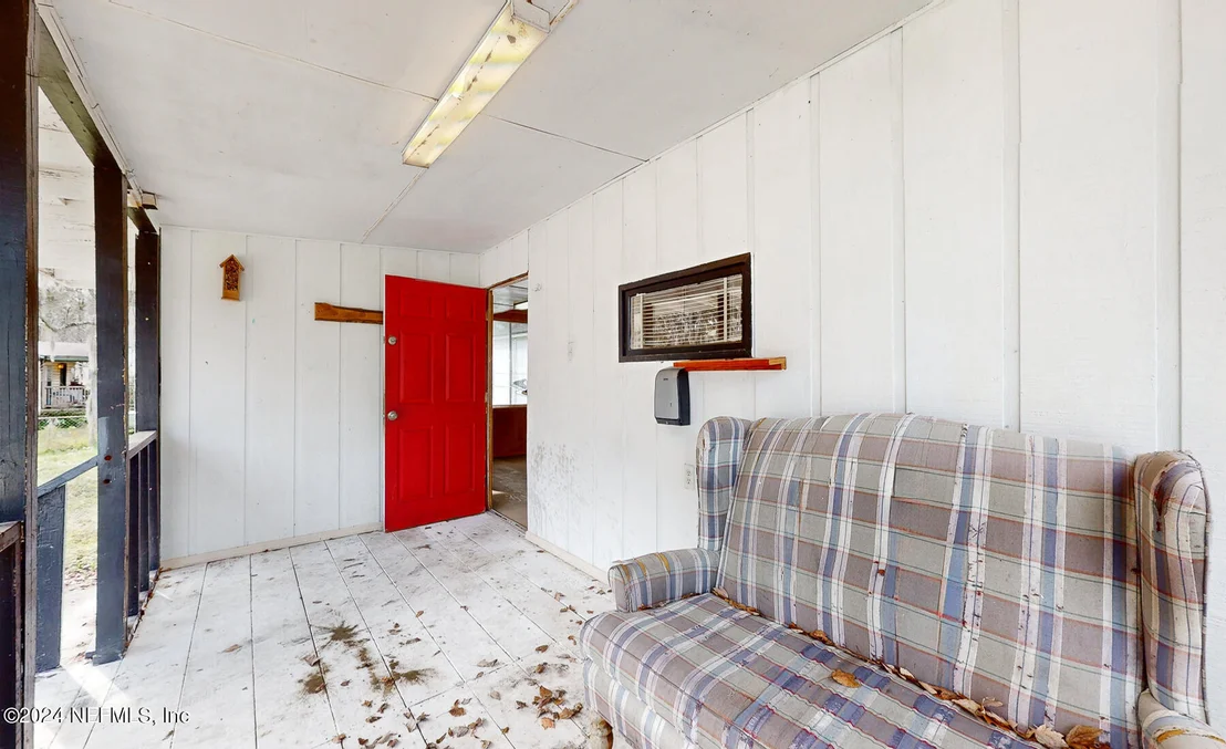 Photo of 11743 SIMMONS Road