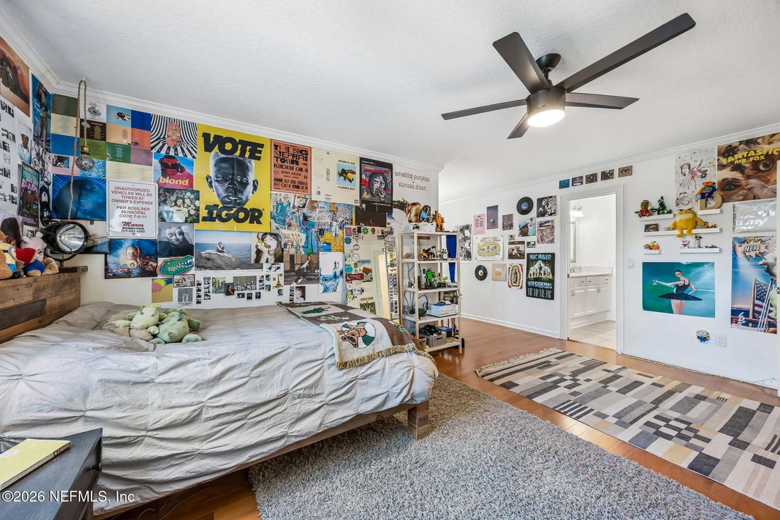 Photo of 285 LINKSIDE Circle