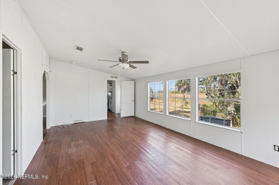 Photo of 500 COOPERS COVE Road