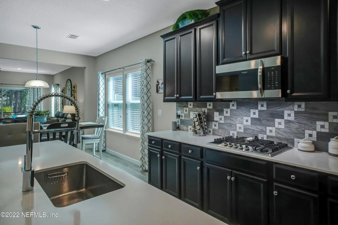Photo of 283 GLORIETA Drive