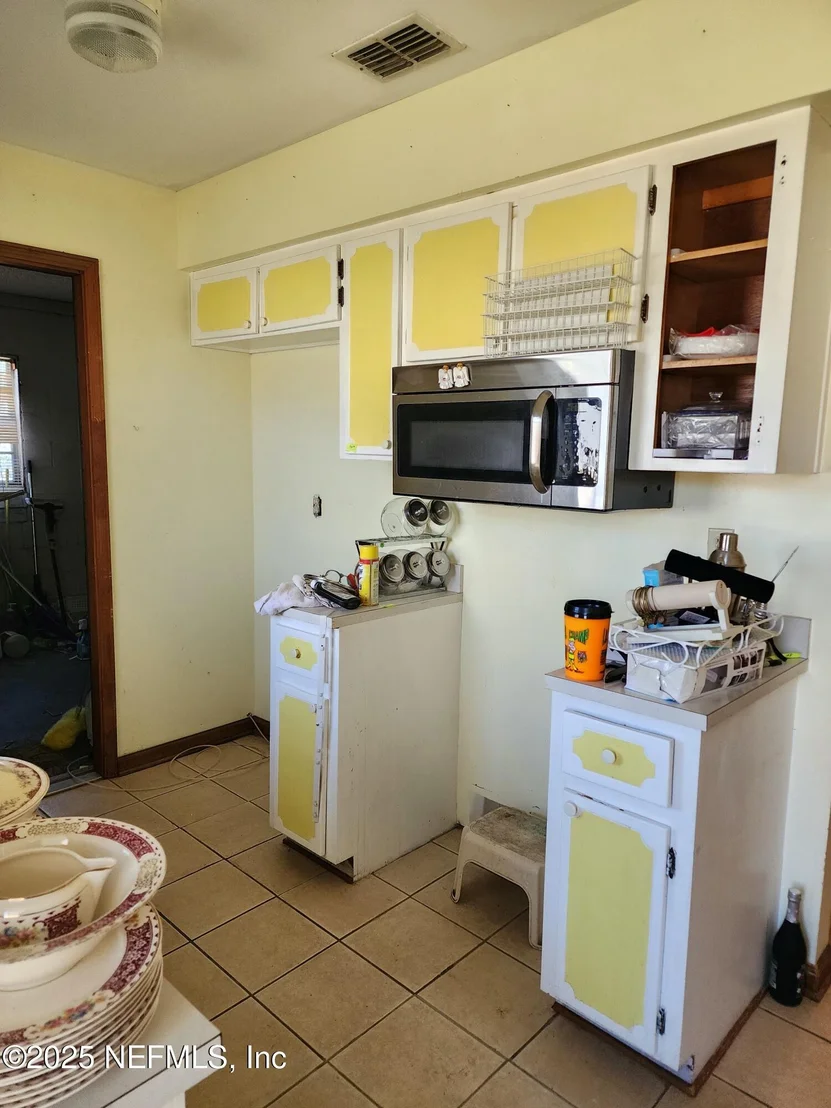 Photo of 1562 IBIS Drive