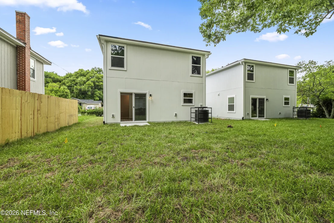 Photo of 5704 BENEDICT Road