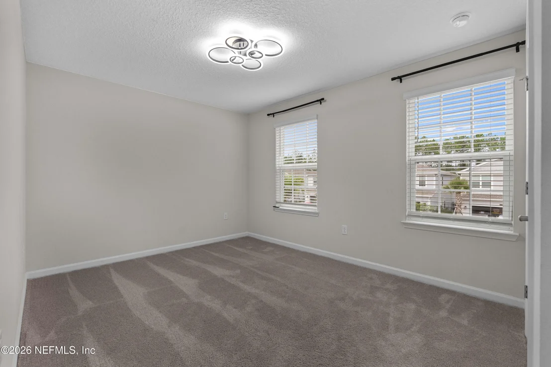 Photo of 226 TOWER Court