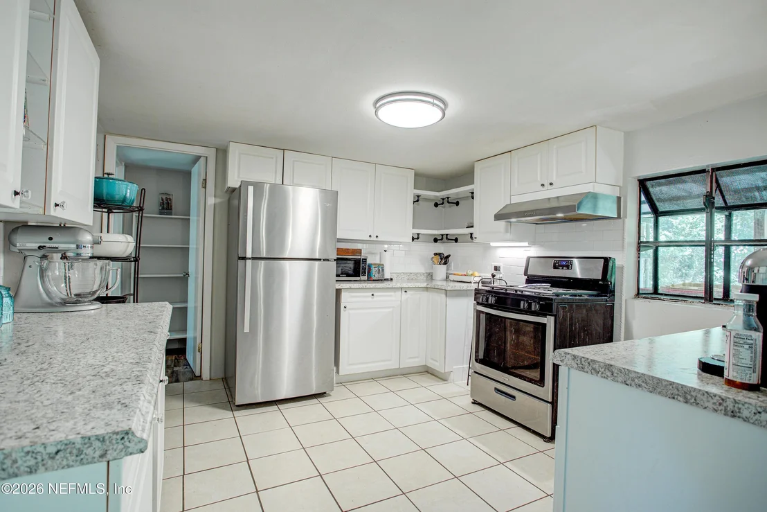 Photo of 2183 MALUKE Lane
