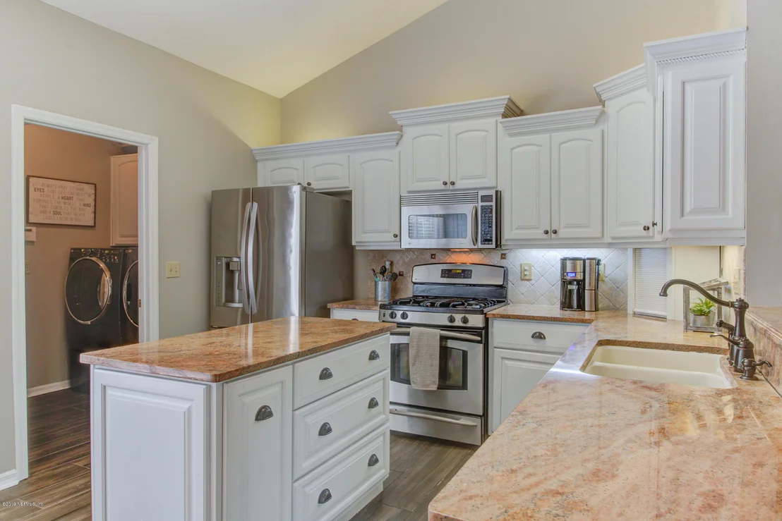 Photo of 337 LOLLY Lane