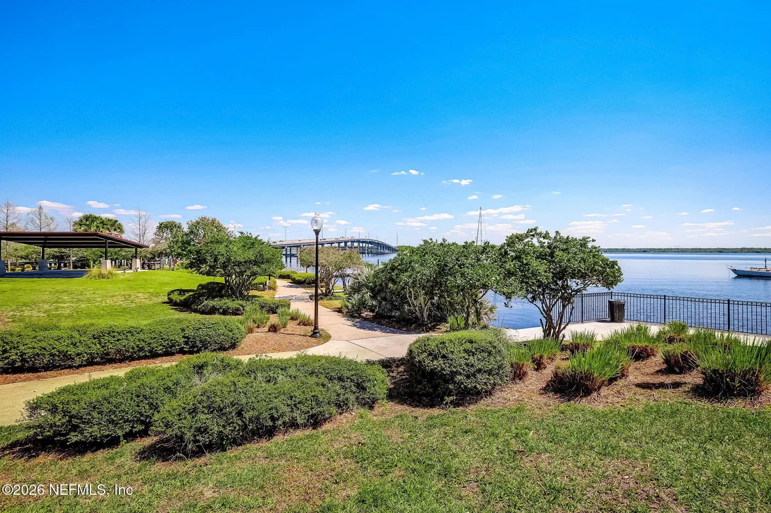 Photo of 283 ESTATES Drive