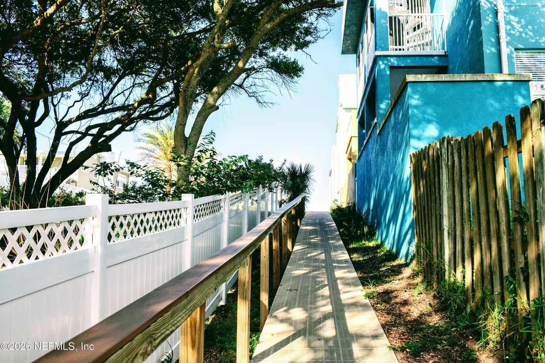 Photo of 225 PIZARRO Road