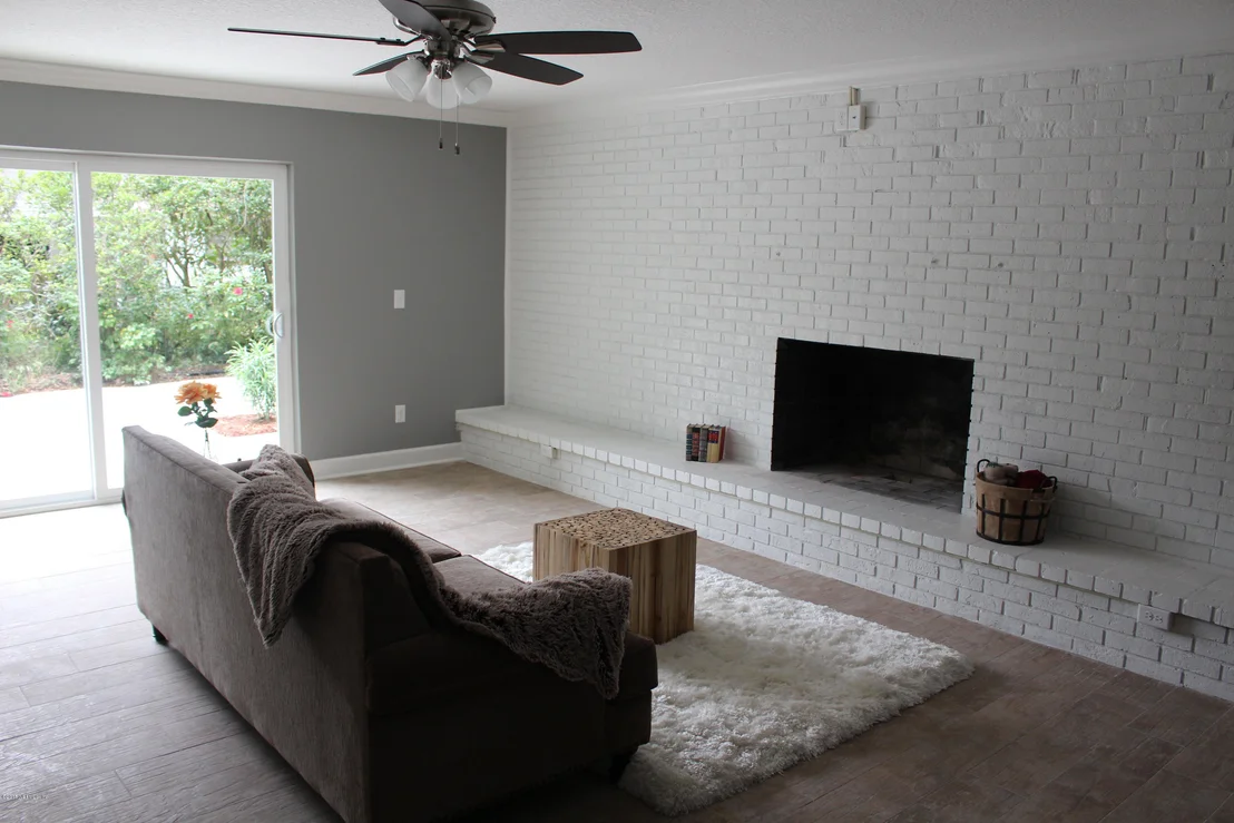 Photo of 2343 Mills Road