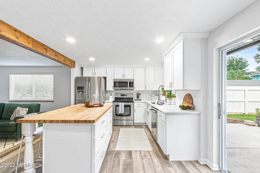 Photo of 1448 REPUBLIC Drive