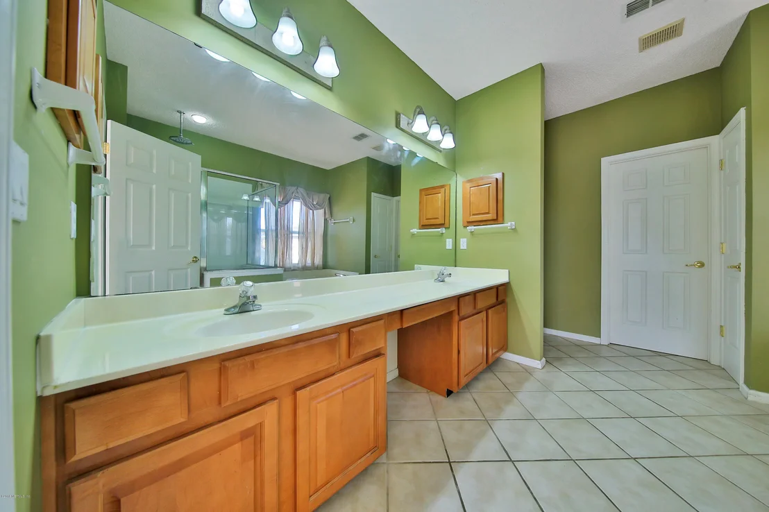 Photo of 3017 TOWER OAKS Drive