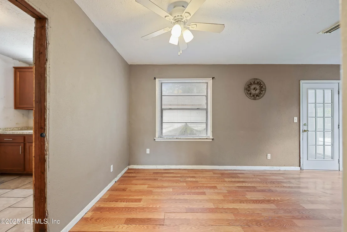 Photo of 3527 OLEANDER Street