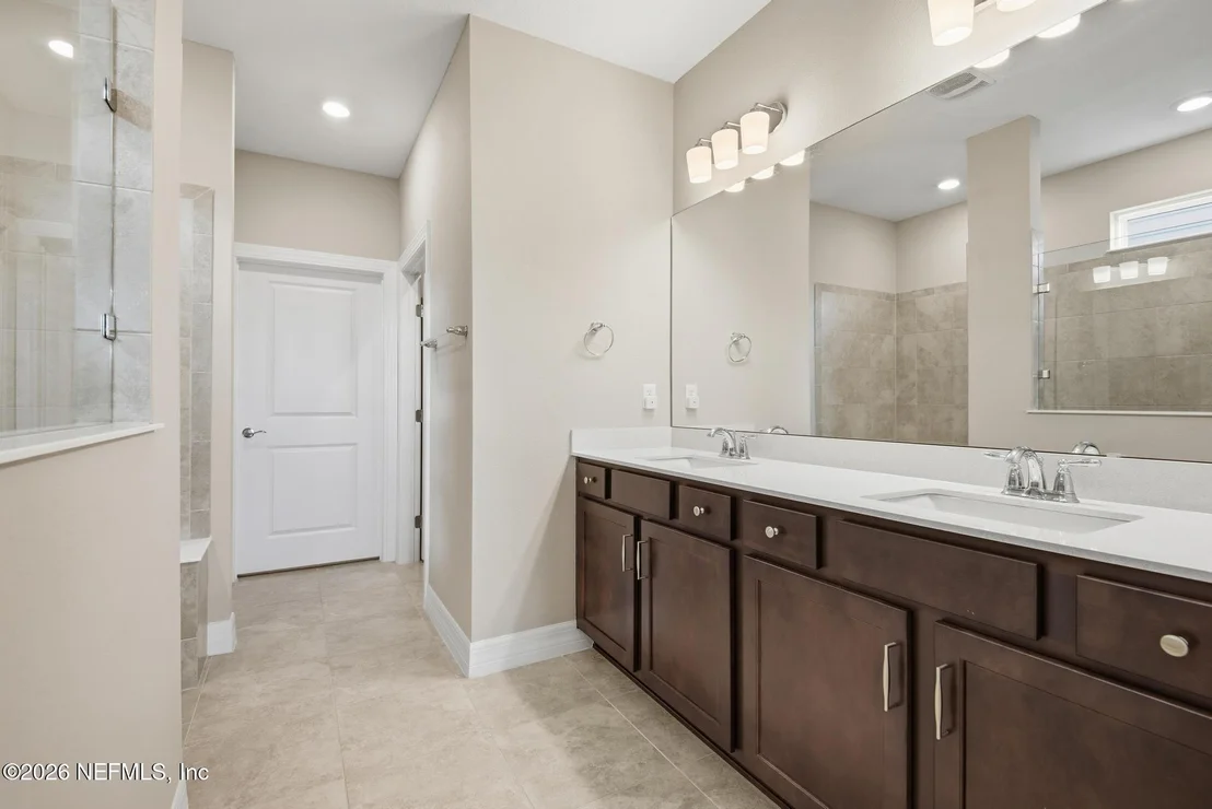 Photo of 375 BEECHNUT Circle