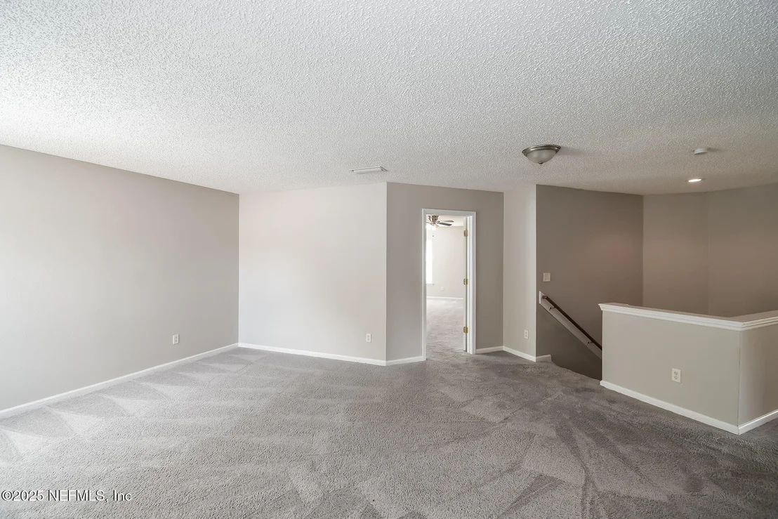 Photo of 9137 REDTAIL Drive