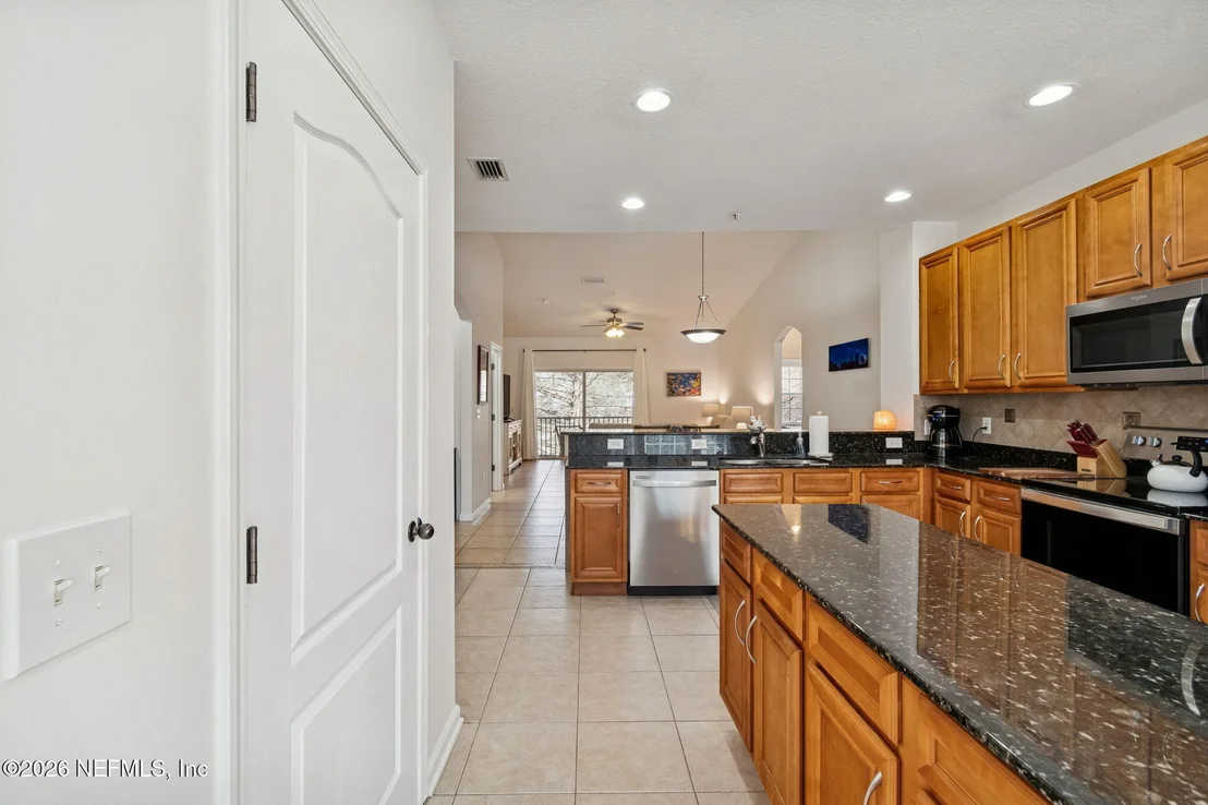 Photo of Unit 1005 at 175 BAYBERRY Circle
