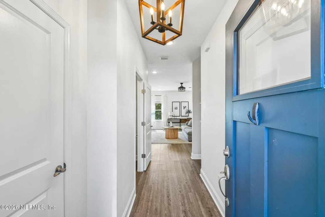Photo of 37 VICKSBURG Drive