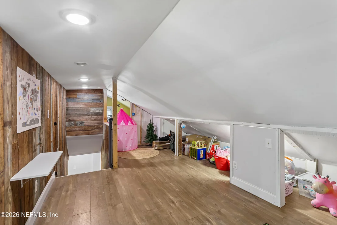 Photo of 2252 MILLS Road