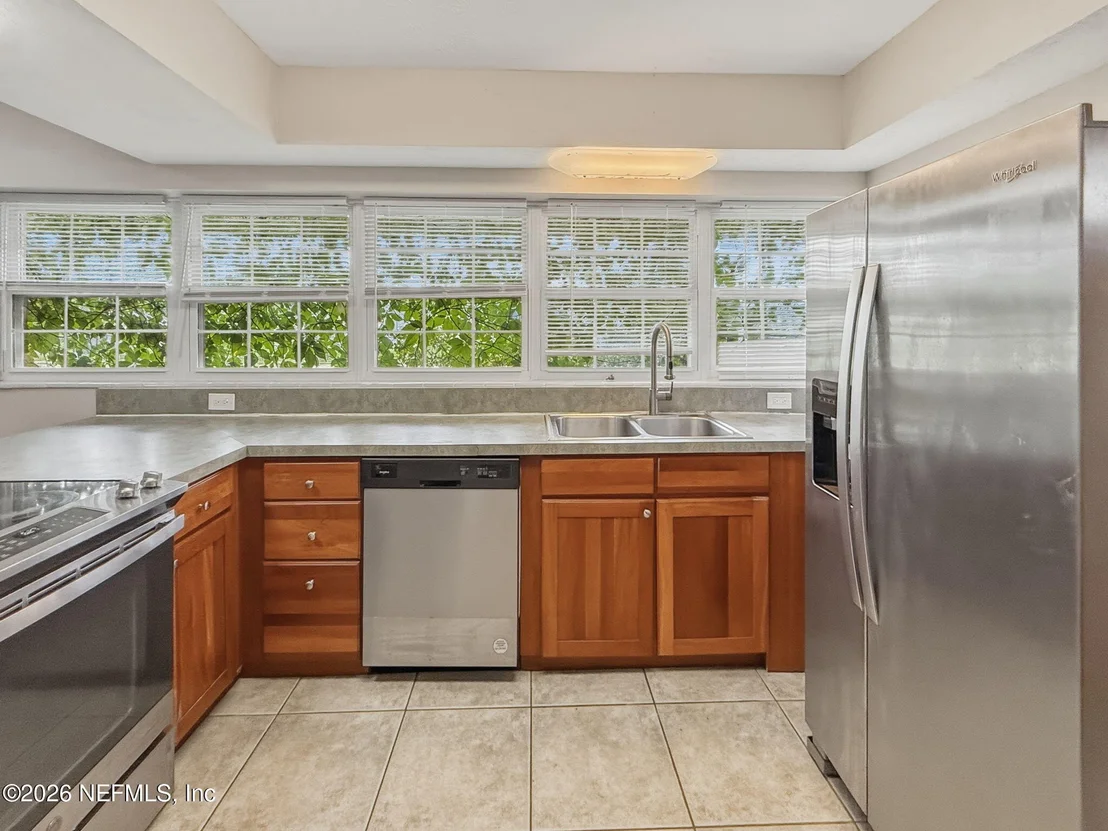 Photo of 477 DEL MONTE Drive