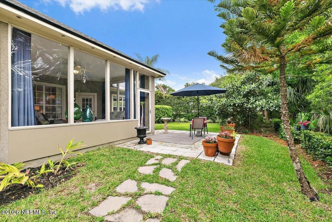 Photo of 113 OAK VIEW Circle