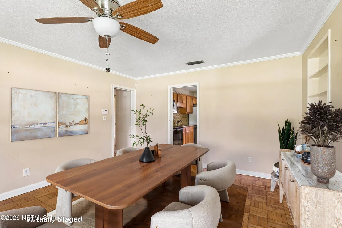 Photo of 4912 BRIDGEWATER Circle