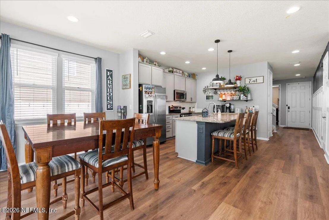 Photo of 4518 PINE RIDGE Parkway