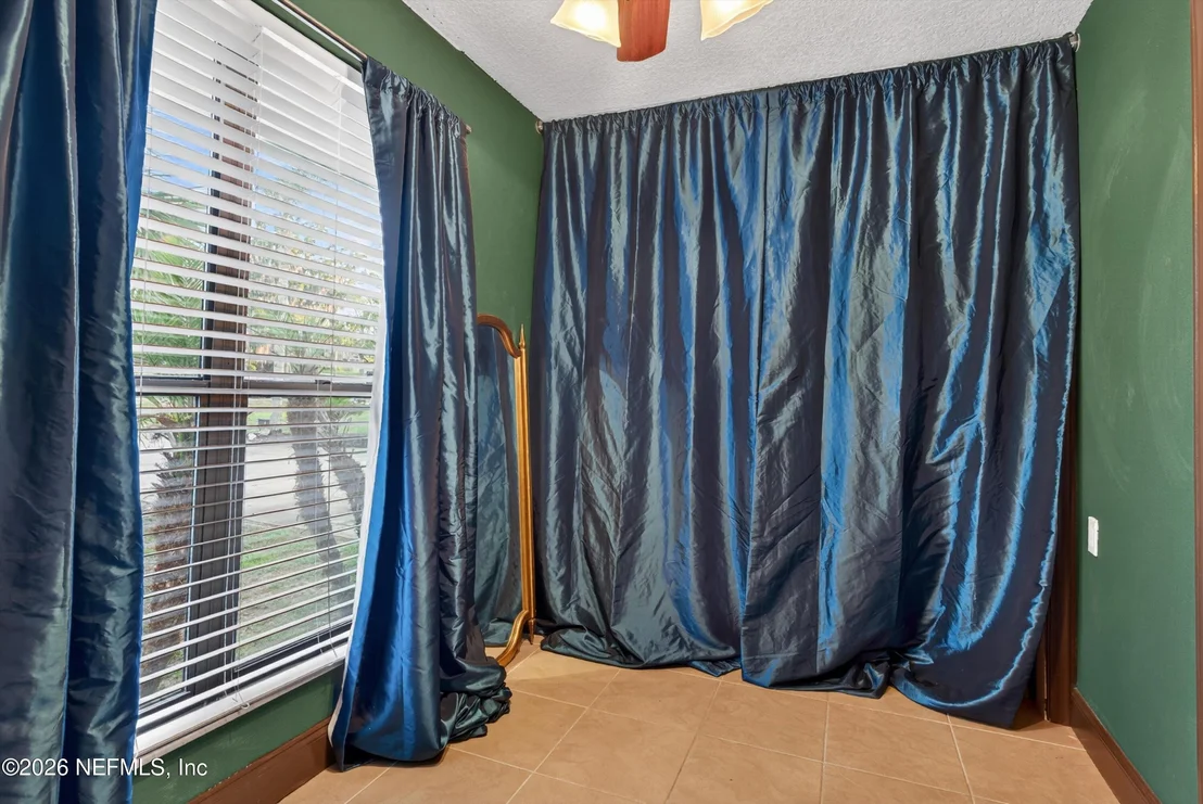 Photo of 2556 BOTTOMRIDGE Drive
