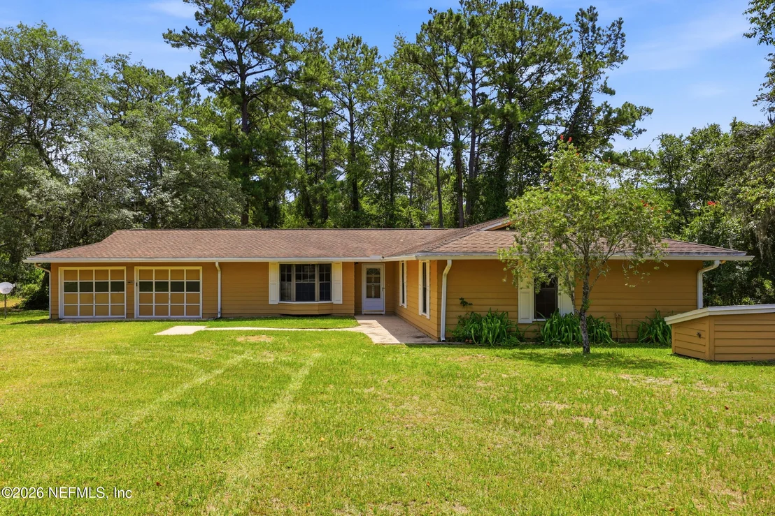 Photo of 1733 HEREFORD Road