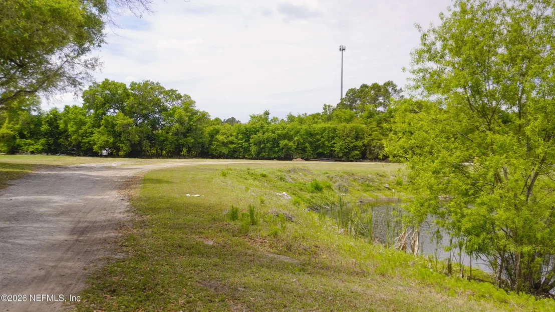 Photo of 96585 CHESTER Road