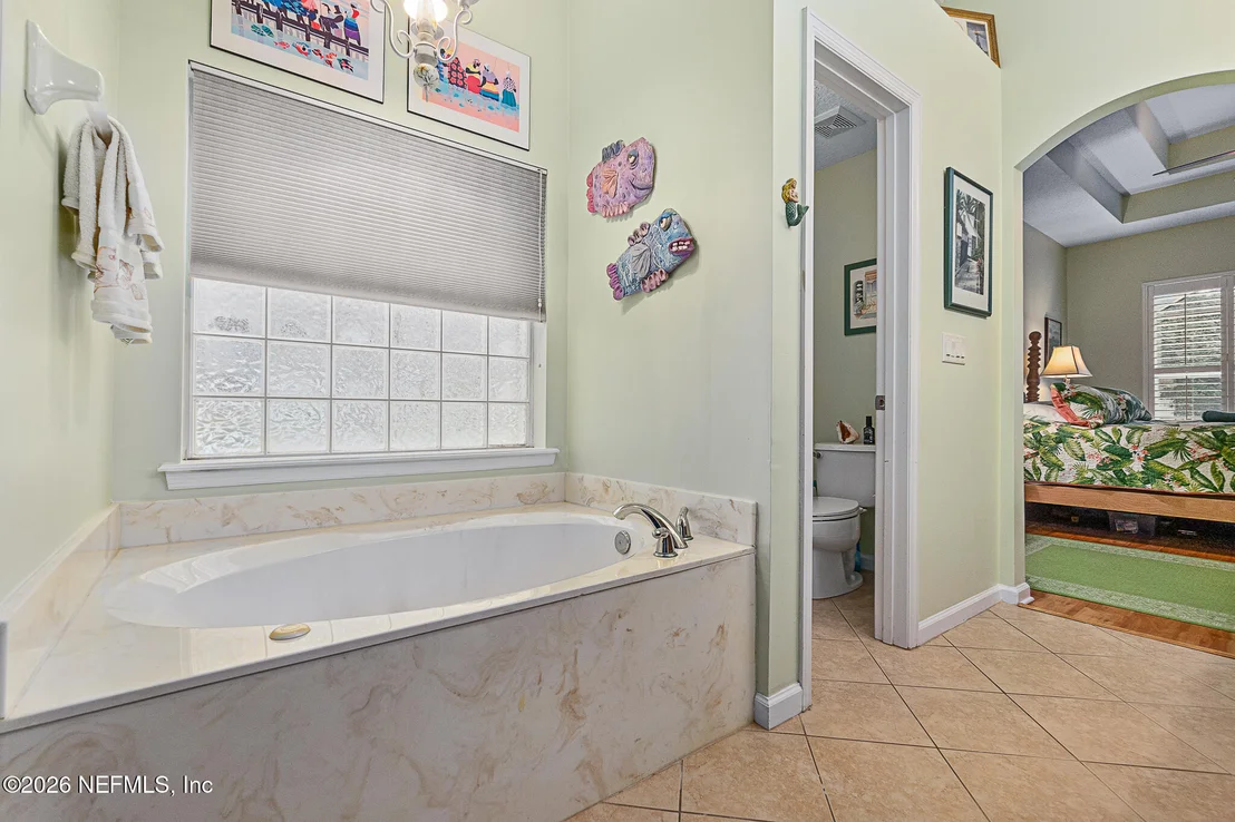 Photo of 376 VALVERDE Lane