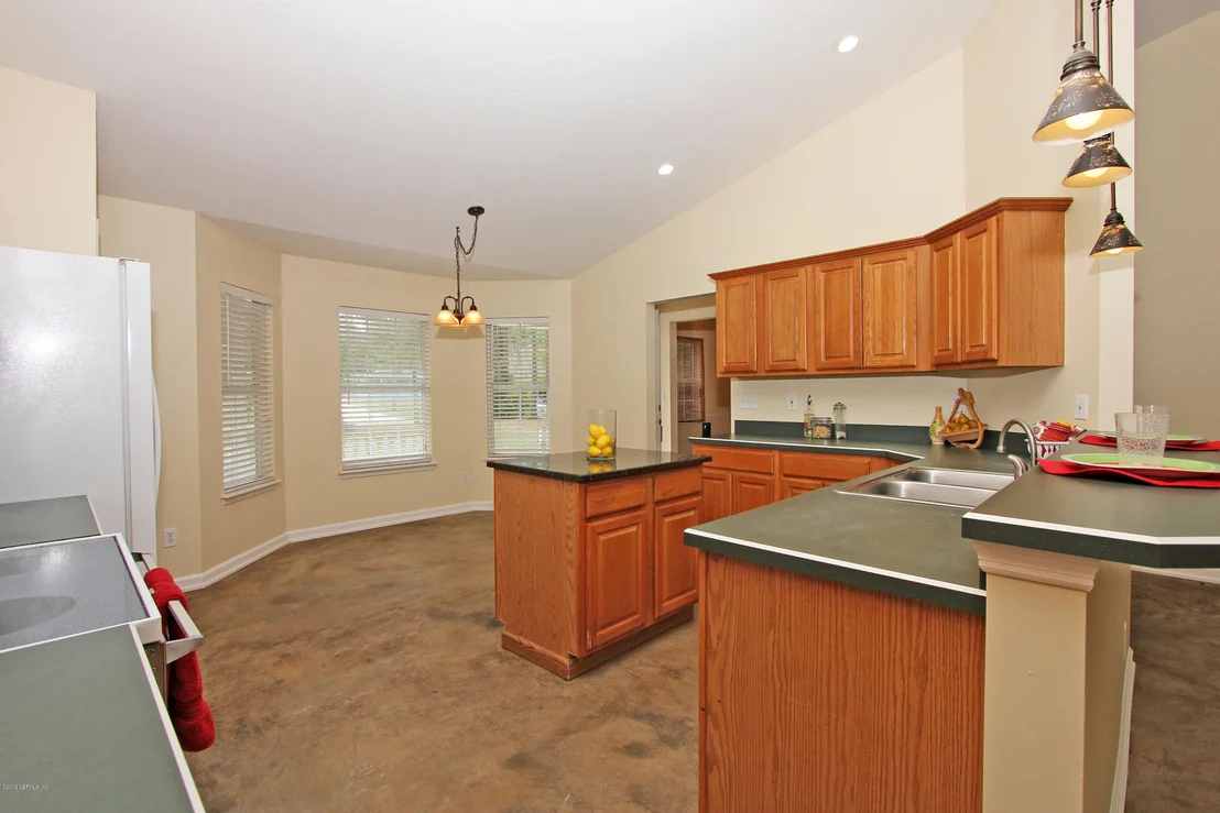 Photo of 757 OPOSSUM Lane